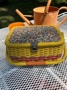 Vintage Wicker Sewing Box With Tapestry Hinged Lid. Handle & Yellow Silk Lining